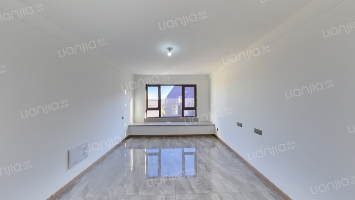 万科向日葵小镇东郡冬望里二手房实景图