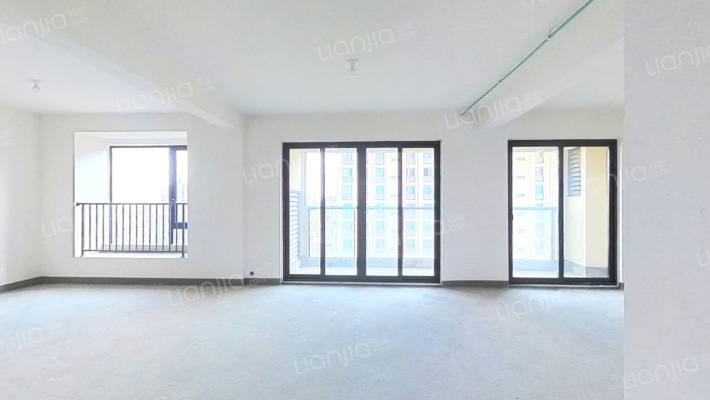 保亿·郡蘭府二手房实景图