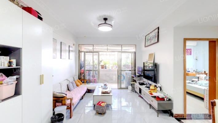 榕树角大街二手房实景图