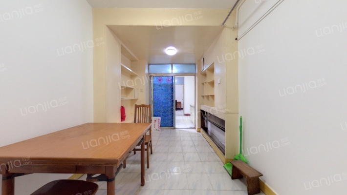 唐城宾馆家属院二手房实景图