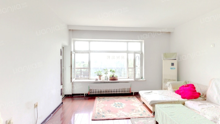 东油馨村二手房实景图