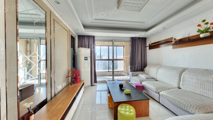 万达华府二手房实景图