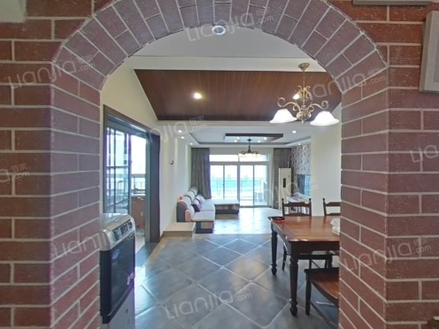 整租·北国风光 3室2厅 错层 南