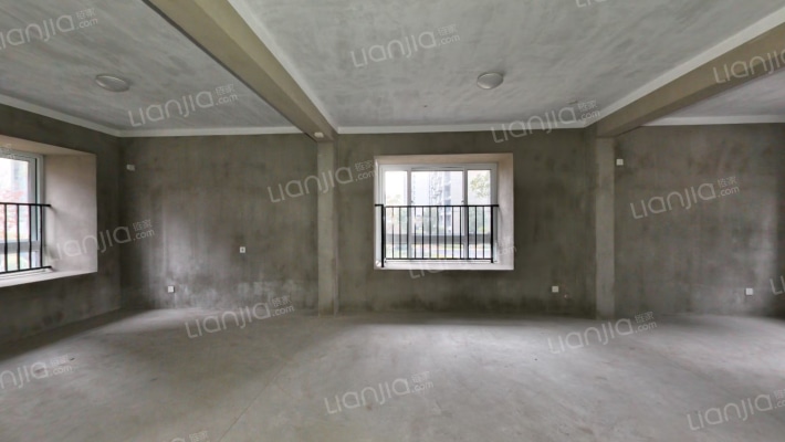 芳韵雅苑D区二手房实景图