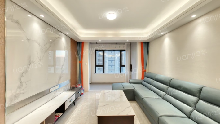 保利东郡二手房实景图