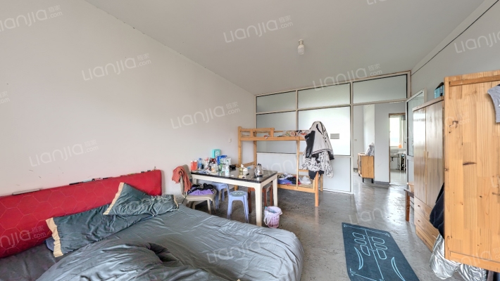 恒盛湖畔豪庭东区二手房实景图