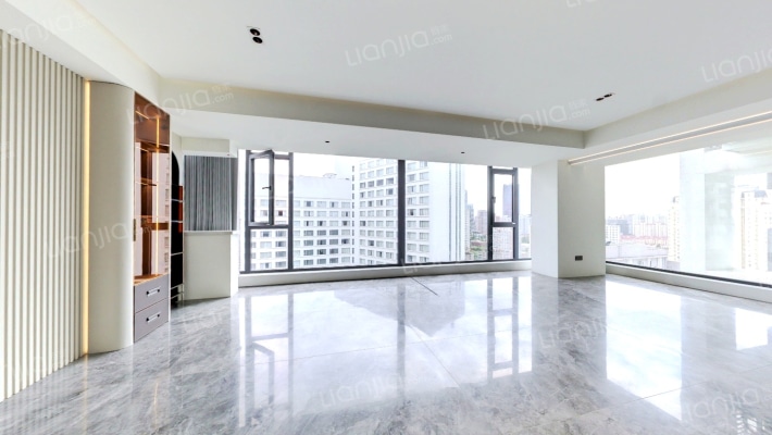 晶采名人大厦二手房实景图