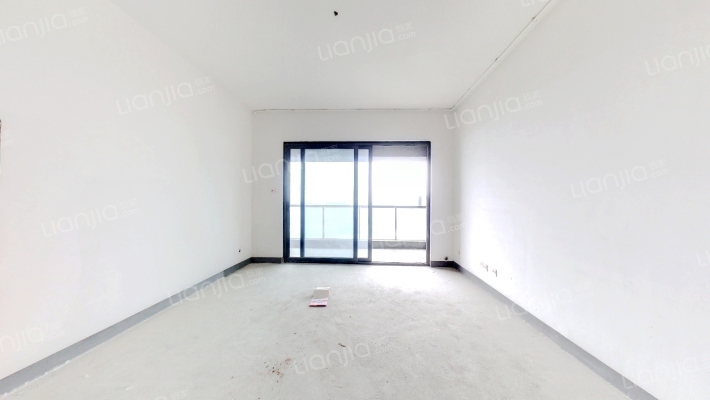 东湖尚府二手房实景图