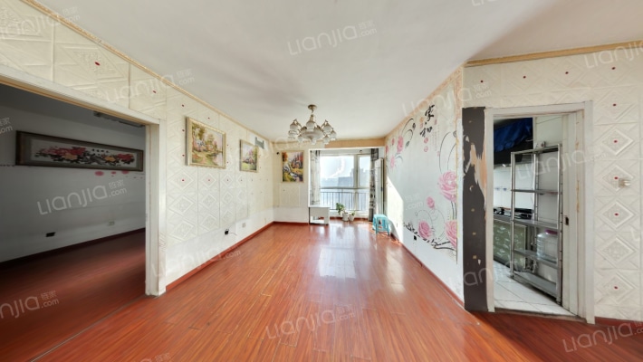 星河185小区二手房实景图