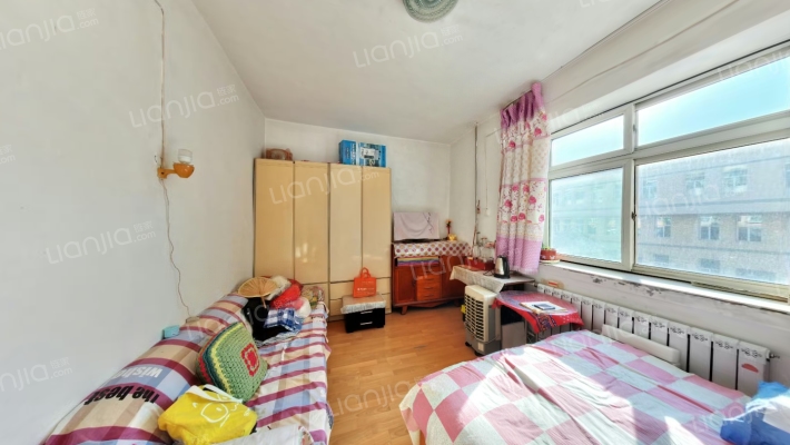 酿造厂宿舍二手房实景图