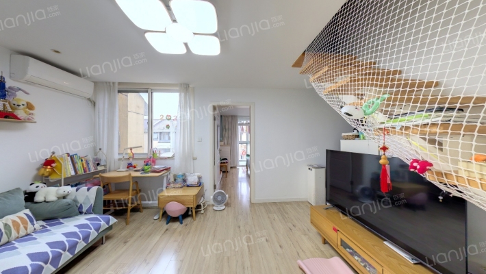 贵峰苑二手房实景图