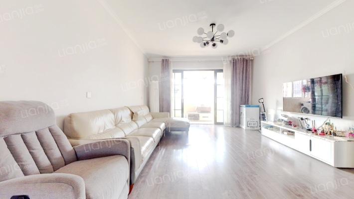 清华苑二手房实景图