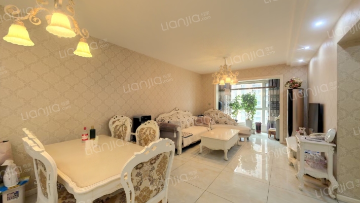 安居•东城首府二手房实景图