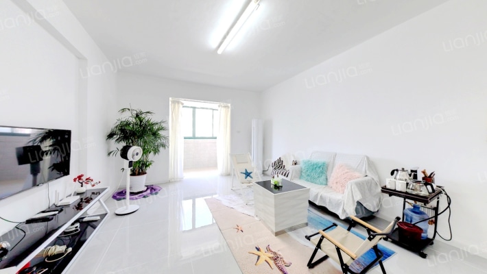 中南新苑东区二手房实景图