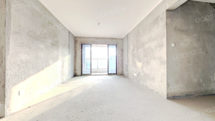 滨江睿城一期A区二手房实景图