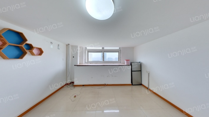 立德绿筑空间二手房实景图