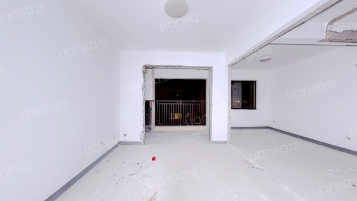 厚屿龙山苑二手房实景图