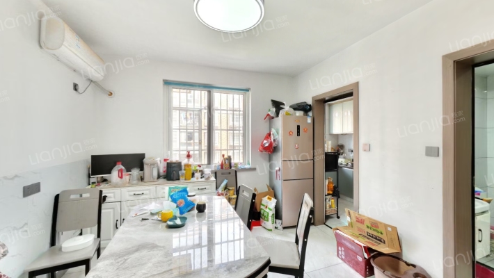 黎明苑三期二手房实景图