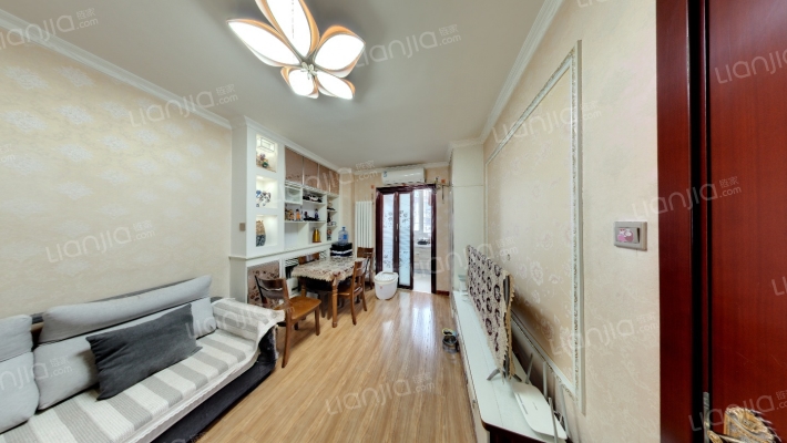 泉江里二手房实景图