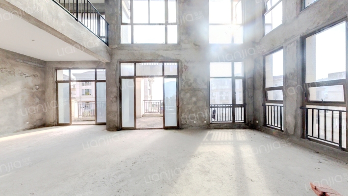 翡翠庄园二手房实景图