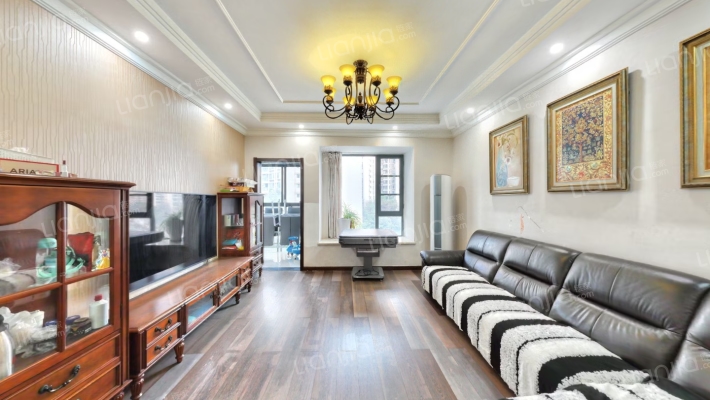 东苑F区二手房实景图