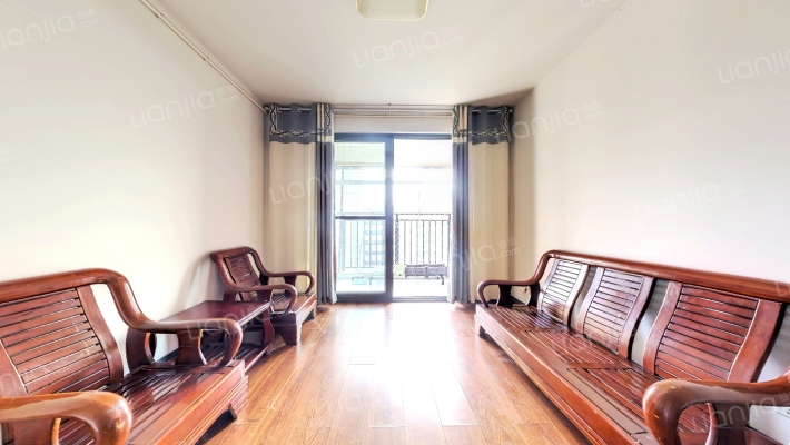 珺未来花苑东区二手房实景图