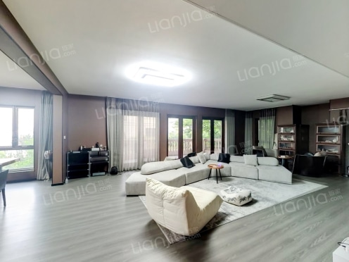 整租·青岛莱阳路8号 4室2厅 南/北