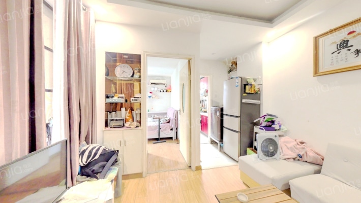 西马名仕二手房实景图