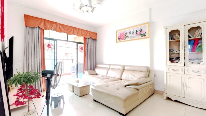 君汇华庭二手房实景图