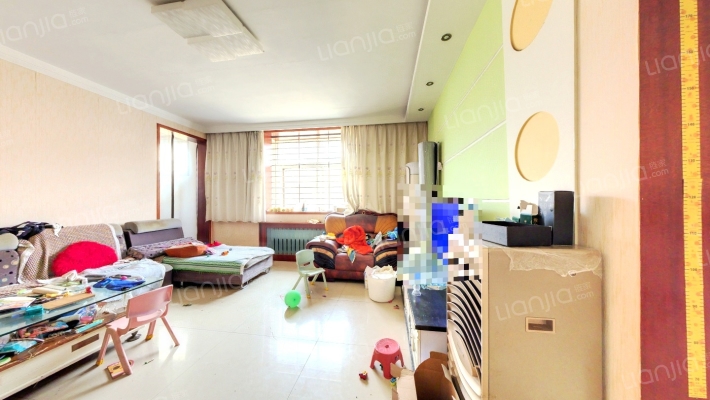 万里星河花园小区二手房实景图