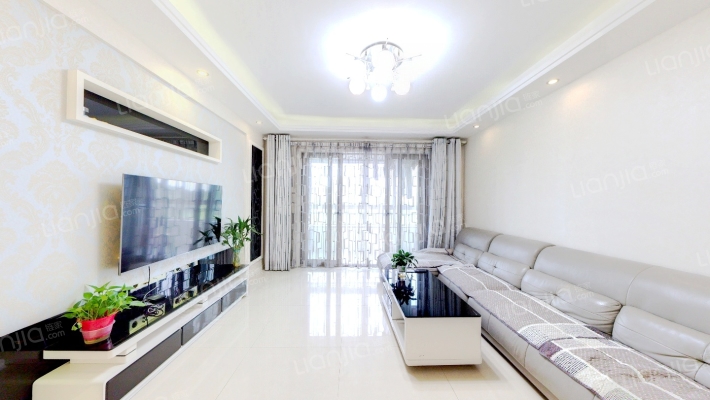 翡翠东方二手房实景图