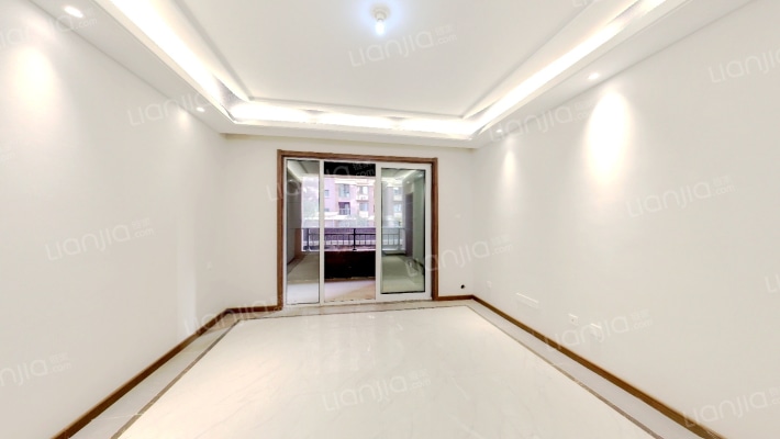 龙腾华府二手房实景图