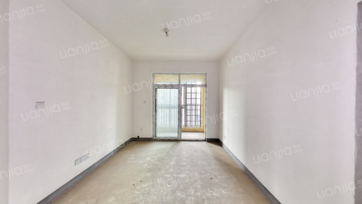 晋愉盛世融城D区二手房实景图