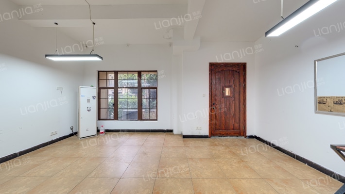 托斯卡纳二手房实景图