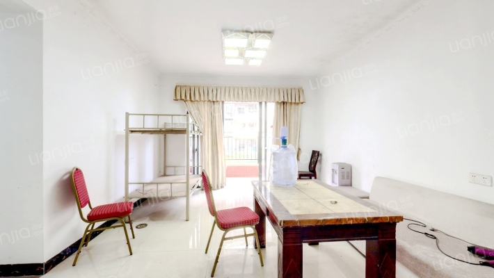 赢天新景二手房实景图