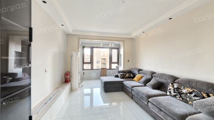 直隶绿庭二手房实景图