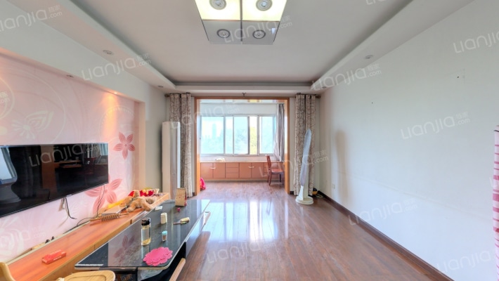 湖滨花苑二手房实景图