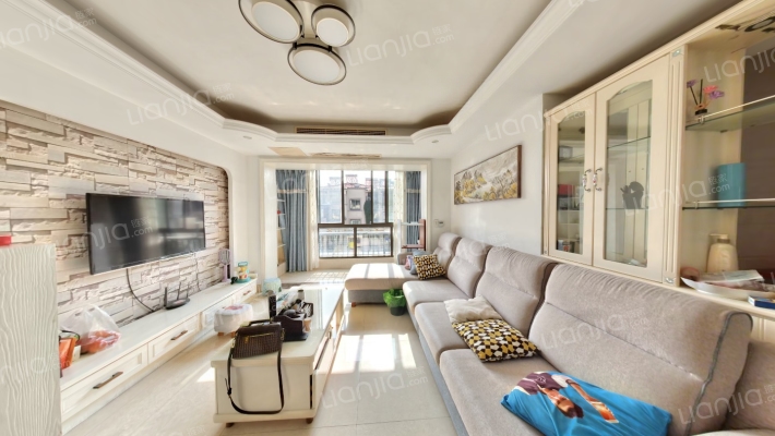 地中海一号公馆二手房实景图