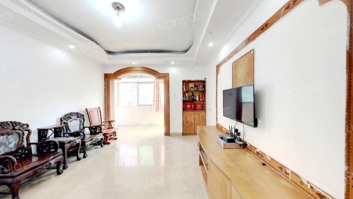 夏美路住宅二手房实景图