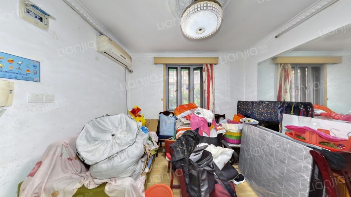 北中路278弄二手房实景图