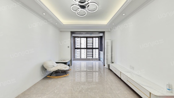 富力院士庭一期二手房实景图