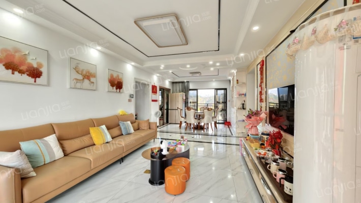 保利山水城二手房实景图