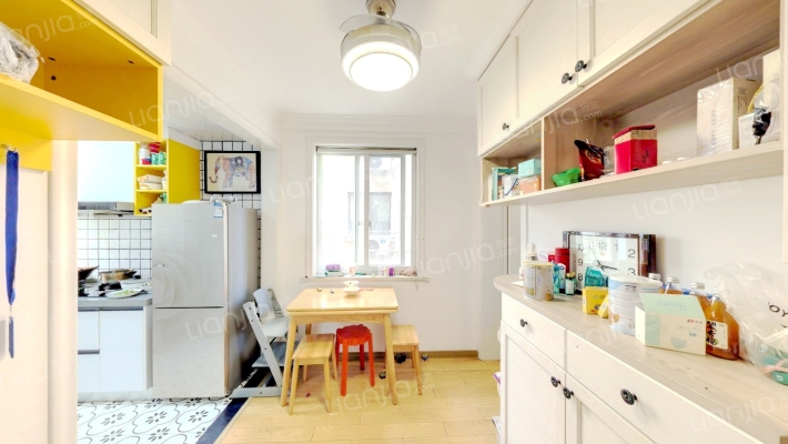 新街巷小区二手房实景图