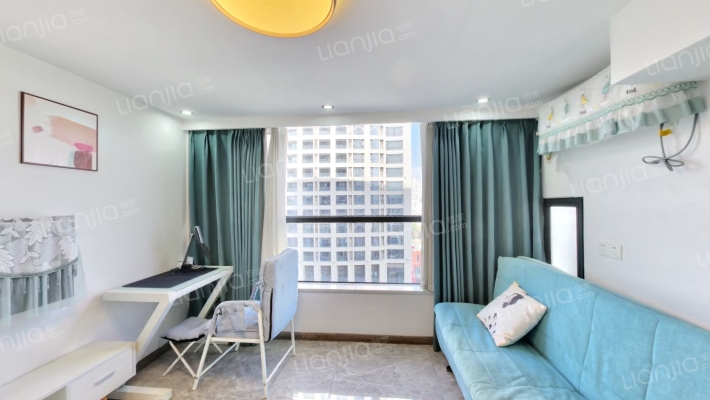 经开龙鼎万达公寓二手房实景图