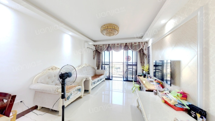 力诚凯怡湾二手房实景图