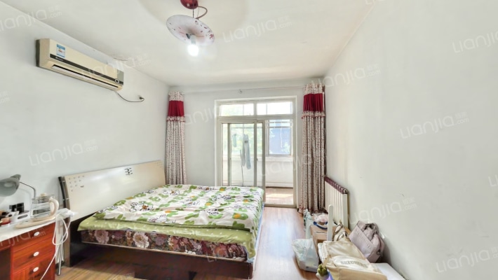 90中学家属院二手房实景图