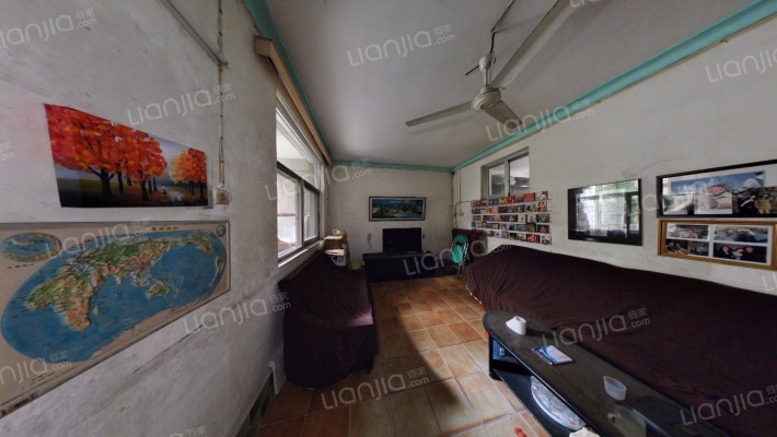 海医宿舍二手房实景图