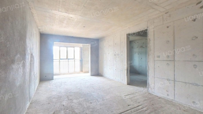 嘉豪新港湾二手房实景图