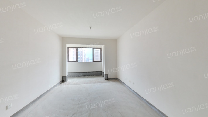 中建大学里二手房实景图