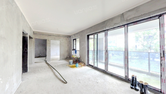 青城365南院二手房实景图